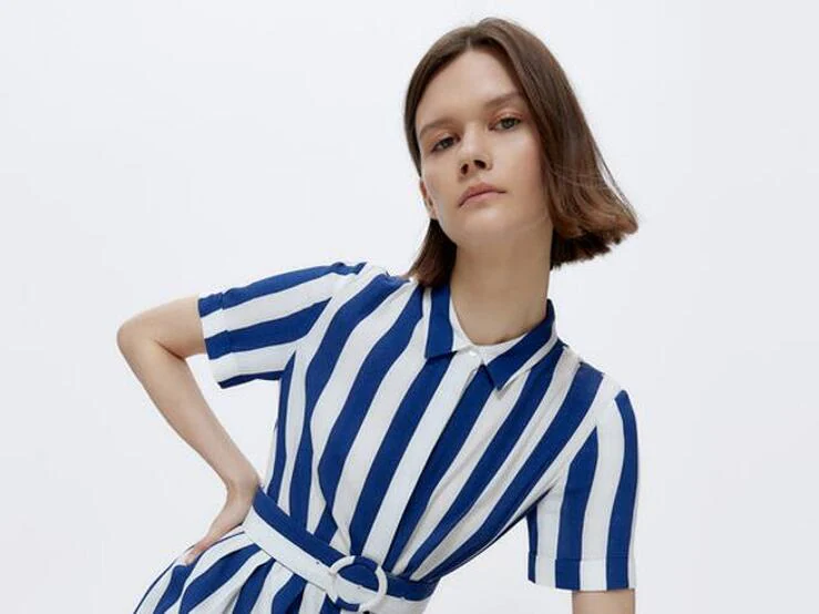 Fotos: Vestidos de rayas camiseros, de punto o de algodón para que te  apuntes a la tendencia navy esta primavera | Mujer Hoy