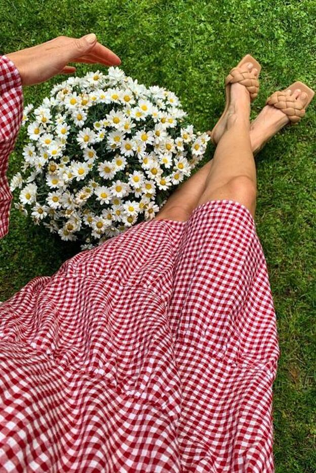 Lefties apuesta por el diseño tendencia de la temporada para unas sandalias que llegan en cuatro colores diferentes y vas a combinar con todo