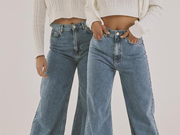 Cortos, largos, flare, cropped, mom jeans... todos los vaqueros que puedes encontrar en Stradivarius y que sientan como un guante