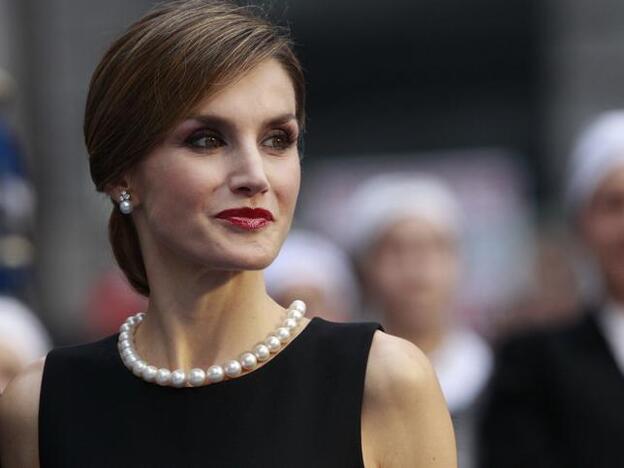 El corte de pelo con flequillo de la Reina Letizia hace 20 años que queremos llevar ahora para un cambio de look rejuvenecedor