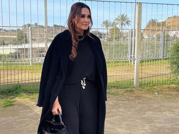 Estas son las zapatillas que no se quita Vicky Martín Berrocal porque son muy cómodas, pegan con todo y arrasan entre las influencers