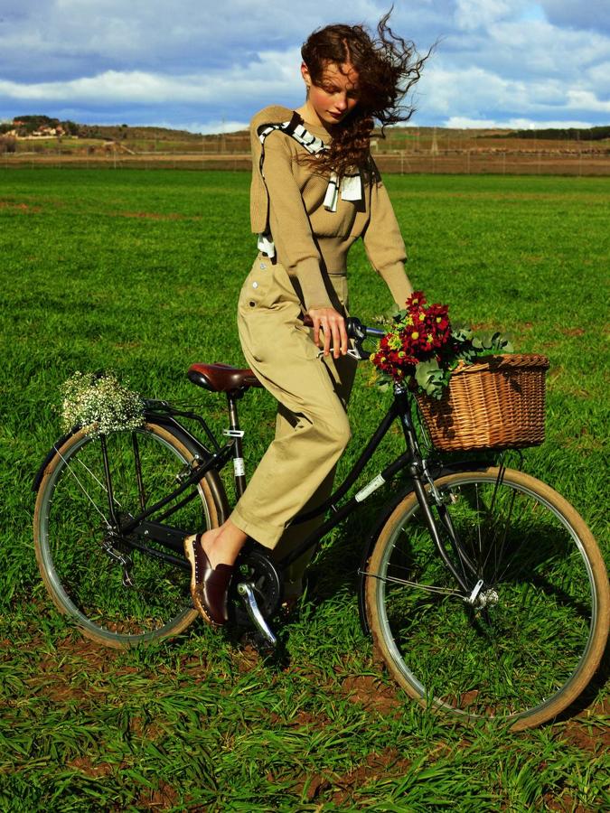 Los colores tierra están de moda y así debes llevarlos esta temporada