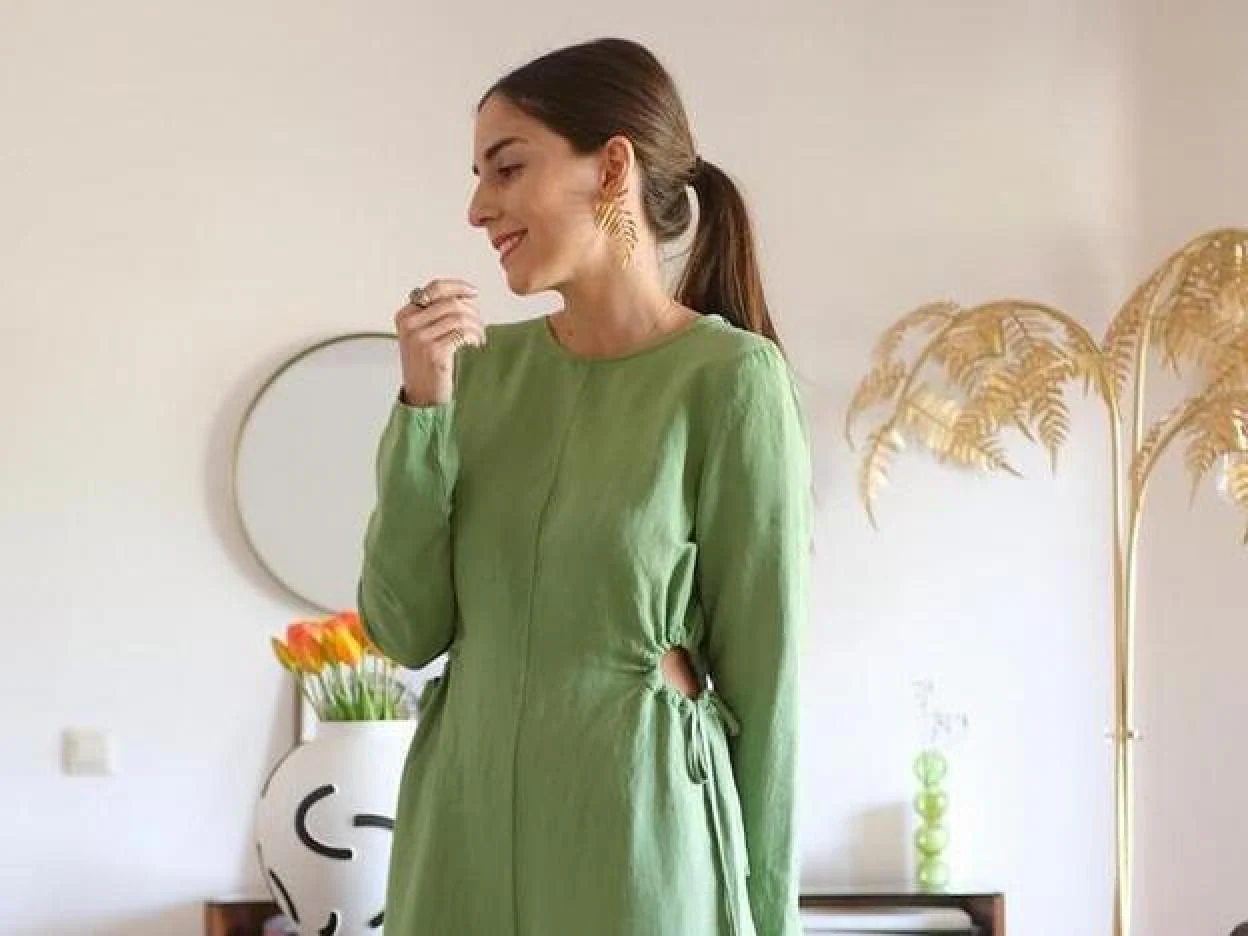 Asistencia Cordero a menudo Este vestido midi de lino de Zara tiene un diseño tan original y ponible  para primavera que está arrasando entre las influencers | Mujer Hoy