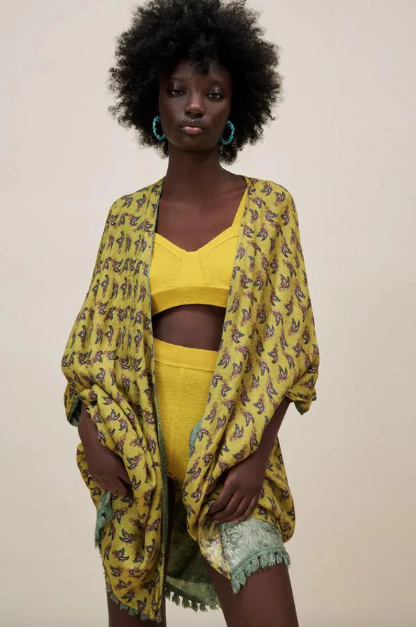 Fotos: Los kimonos de Zara que llegan para convertirse en un de la primavera en tus looks y fuera de casa | Mujer Hoy