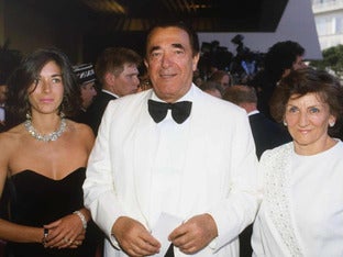 Por qué Ghislaine Maxwell aprendió en casa a complacer a hombres crueles y poderosos como Jeffrey Epstein: su padre Robert Maxwell era un verdadero monstruo