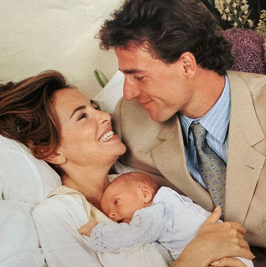 Repasamos la vida de Álex Lecquio, el hijo de Ana Obregón en imágenes: estos han sido sus mejores momentos