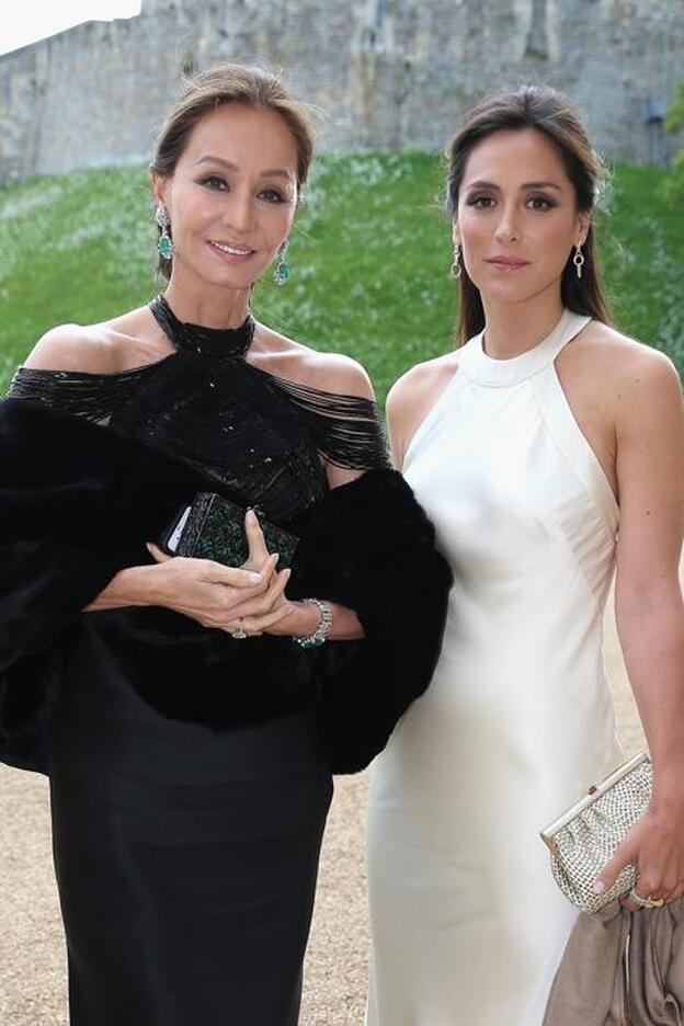 Todos los trucos de belleza que Tamara Falcó ha aprendido de su madre, Isabel Preysler, para rejuvenecer 10 años (y que hemos visto en Instagram)