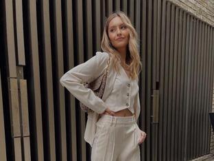 Traje de chaqueta y pantalón de Primark en beige, la tendencia monocolor para looks de entretiempo más favorecedora