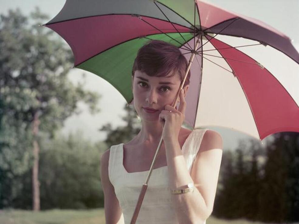 30 años sin Audrey Hepburn: obsesionada con ser madre y traicionada por sus maridos, así fue su desgraciada vida amorosa