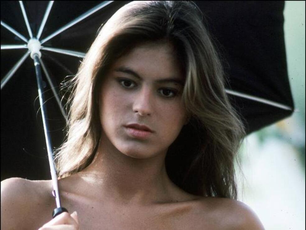 Icono de estilo en los 80, la más guapa de sus hermanas y hermética a más no poder, ¿por qué Chábeli Iglesias huyó a Miami y ahora no quier saber nada de la fama familiar?