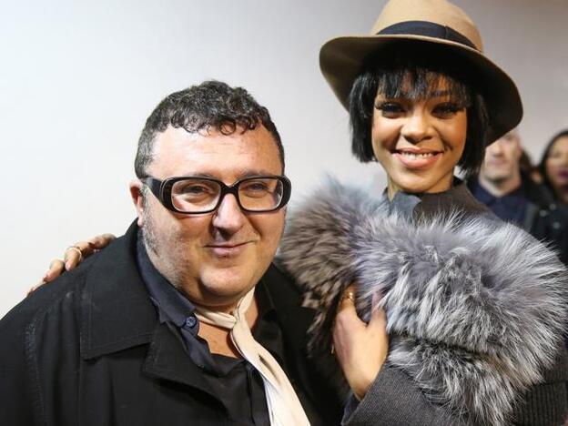 Muere el diseñador Alber Elbaz, ex director creativo de la firma Lanvin y creador de AZ Factory, a los 59 años por coronavirus