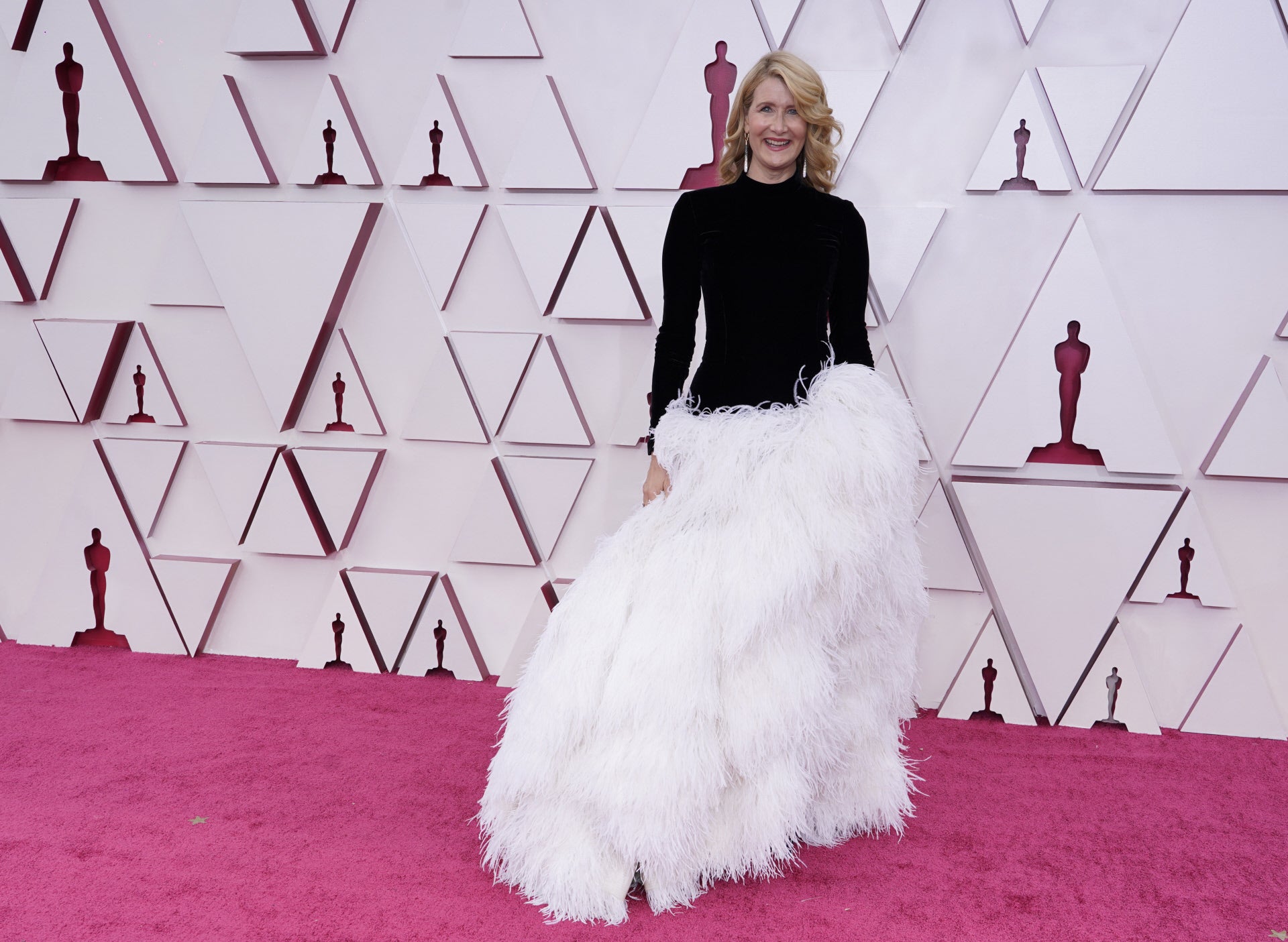 Todos los looks de la alfombra roja de los Premios Oscar 2021: Laura Dern