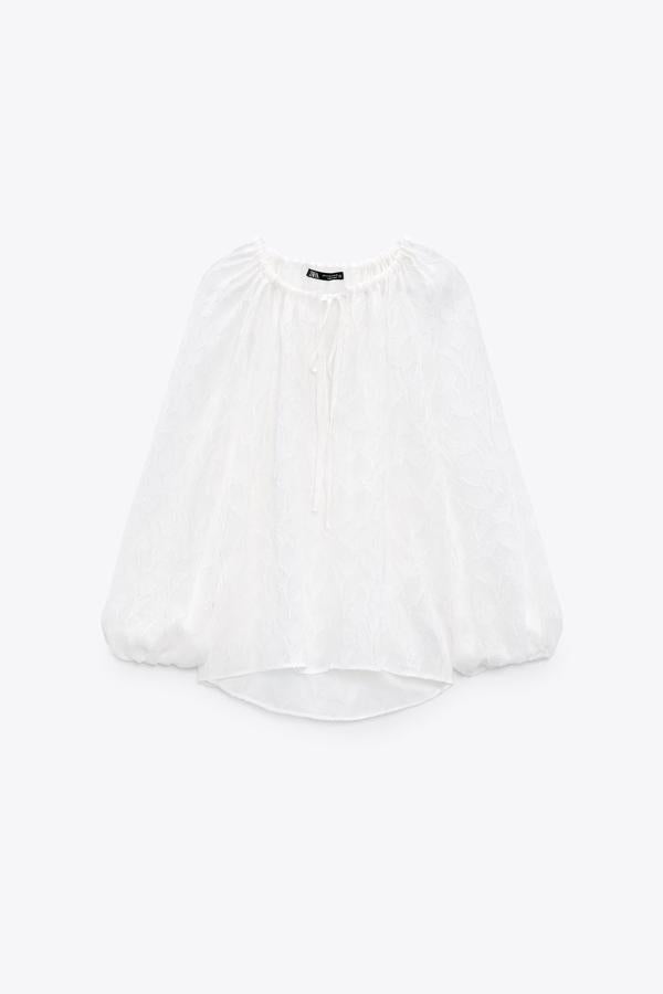 La blusa blanca