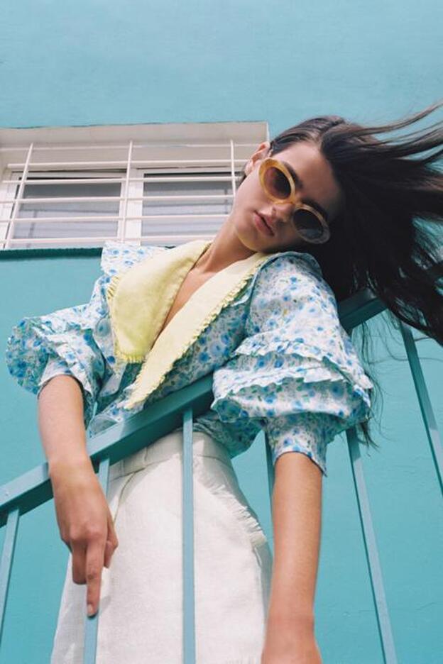 Uterqüe tiene las camisas que van a revolucionar tus looks y no vas a dejar de ponerte porque son bonitas, frescas y cómodas