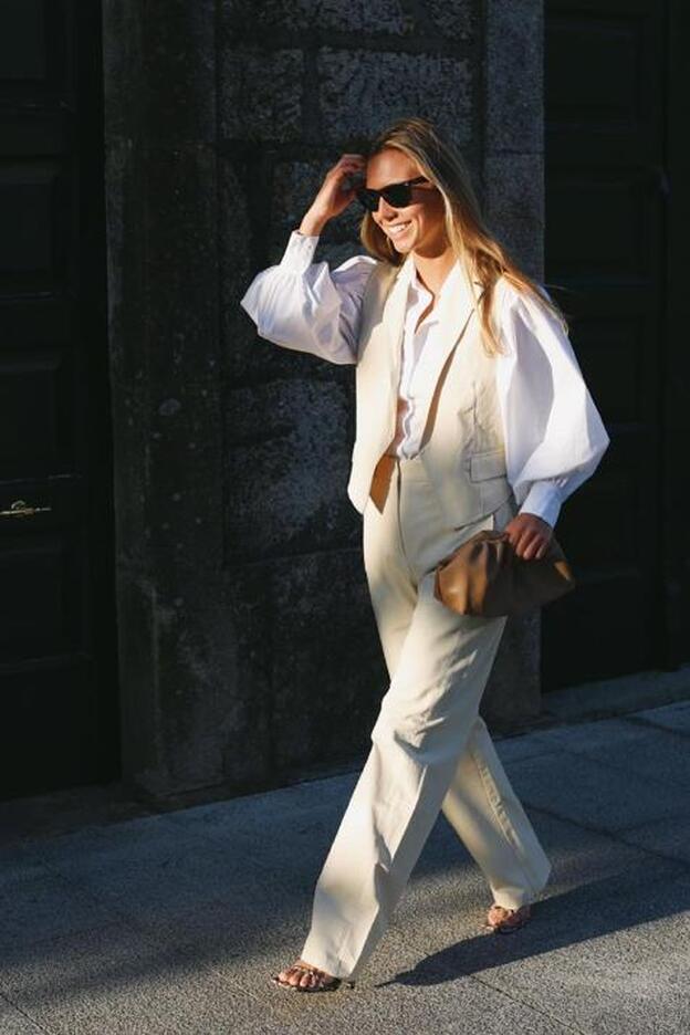 Este es el traje de Sfera que arrasa entre las influencers en Instagram (y que sienta tan bien que ninguna de tus amigas creerá que es así de barato)