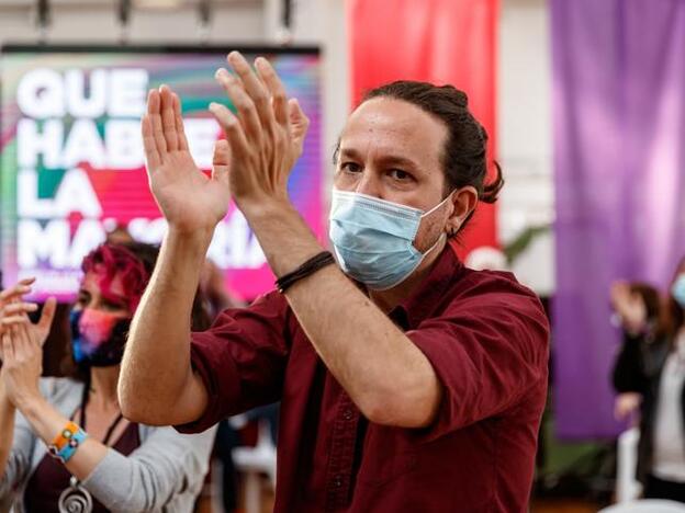 El cambio de look radical de Pablo Iglesias: adiós a la coleta con un corte de pelo que transforma su rostro por completo