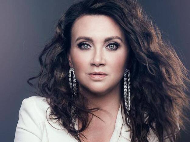 Por qué la Inteligencia Artificial dice que Camilla Läckberg no ha escrito sus libros (y cómo de fiable es esta acusación)