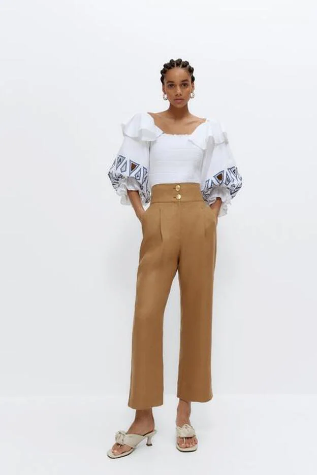dos pantalones de la última colección de Uterqüe son tendencia, te poner con y sientan de maravilla | Mujer Hoy