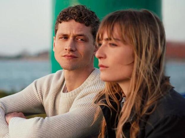 Si Jennifer Lopez y Ben Affleck vuelven todo es posible: series ultra románticas que celebran las segundas oportunidades en el amor