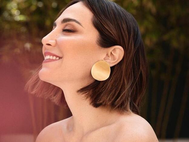 Tamara Falcó tiene nuevo perfume favorito: una fragancia muy elegante perfecta para verano y que puedes comprar rebajada