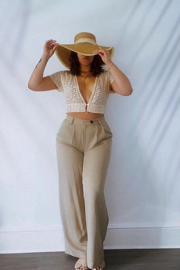 Los pantalones que mejor sientan a las chicas con curvas son estos de Primark que te querrás poner tengas la talla que tengas porque favorecen, son cómodos y muy ponibles