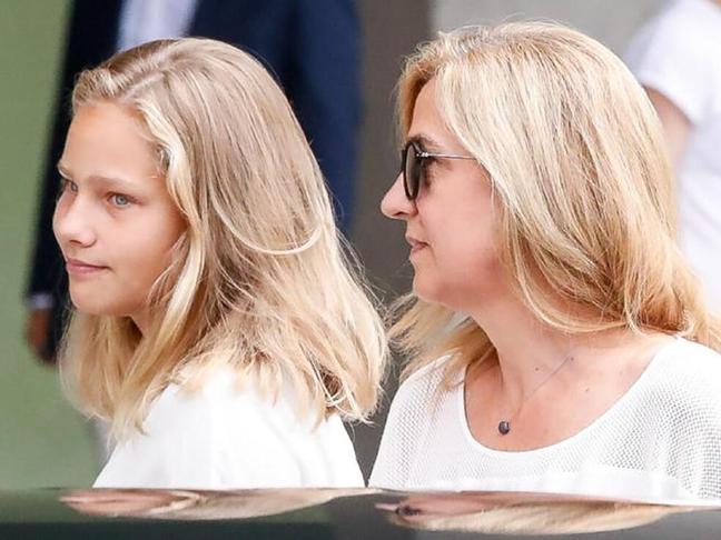 Es la nieta favorita de doña Sofía y no tiene relación con Leonor y la infanta, Irene Urdangarín ha cumplido 16 años junto a su madre, Cristina de Borbón