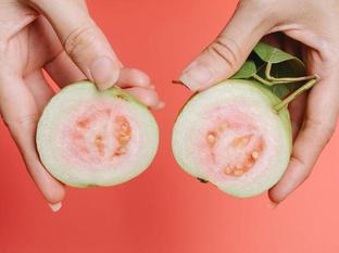 Guayaba, fruta saludable, llena de propiedades nutricionales e increíble fuente de vitamina C