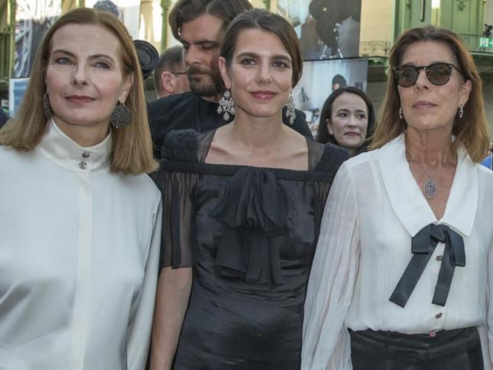 Carolina de Mónaco y Carole Bouquet, dos suegras con una desgracia en común que las ha convertido en las mejores amigas