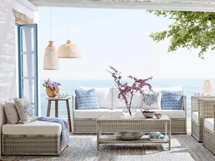 ¡Bienvenidos a Grecia! Copia el look de la terraza mediterránea más bonita de la temporada por muy poco dinero y de forma muy fácil