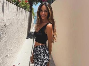 La falda pareo midi tendencia también está en Lefties y es un modelo baratísimo que ha enamorado a las influencers