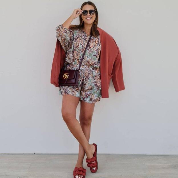 Hemos encontrado el estilismo más sencillo y favorecedor que llevan las famosas y que favorece a todo tipo de cuerpos