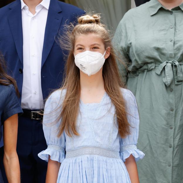 La infanta Sofía le roba el protagonismo a Leonor con un espectacular peinado half bun que no nos esperábamos