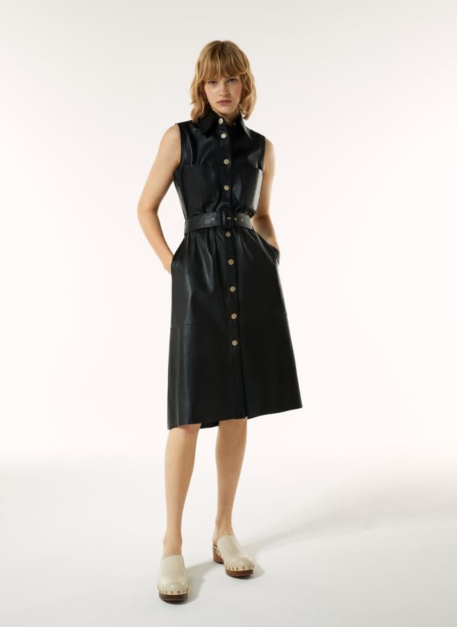 Uterqüe apuesta por la piel para su nueva colección y es tan bonita que vas a querer ponerte todo (a pesar del calor)