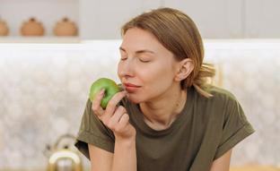 Golden, fuji, roja, pink lady: cuál es la manzana más saludable de todas