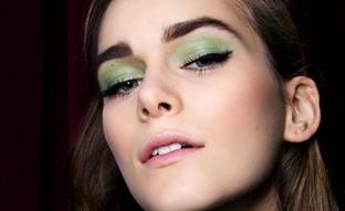 Prepara tus ojos para lucir el maquillaje de moda con sombras verdes que triunfa en Pinterest