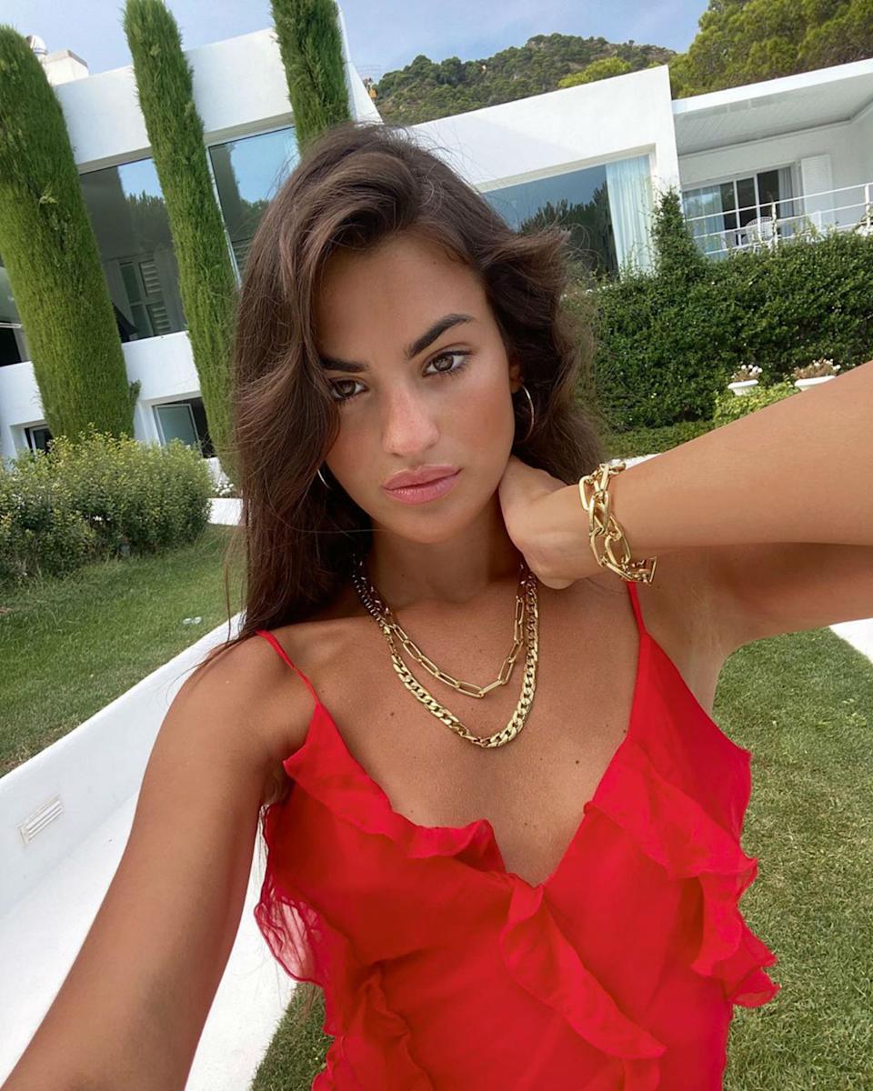 Los secretos profesionales para maquillar las cejas y parecer mucho más joven