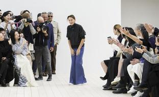 El esperado regreso de Phoebe Philo a la moda ya es un hecho