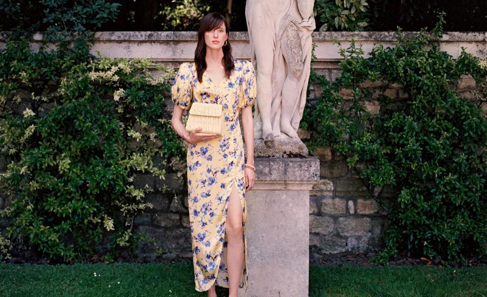 El look de invitada más atrevido y bonito del verano está en Uterqüe (y a ti también te va a conquistar)