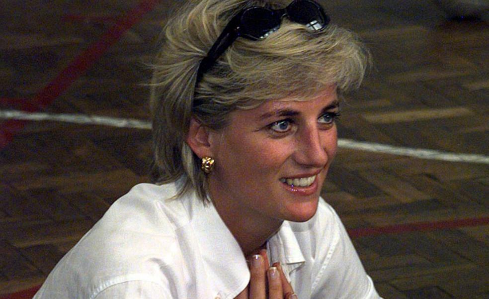 El transgresor corte de pelo a capas que Diana de Gales llevó hace 40 años y que ahora es tendencia porque rejuvenece y es cómodo y fresquito