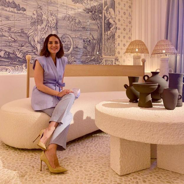 Tenemos el bolso tipo cesta que ha enamorado a Tamara Falcó (y alternativas más asequibles)