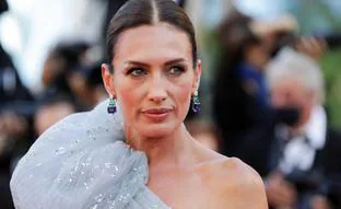 De Nieves Álvarez a Ester Expósito: Tres trucos de maquillaje fáciles y rápidos que hemos visto en la alfombra roja de Cannes (y que vas a querer copiar)