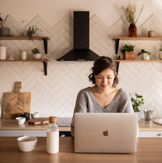 Qué es mejor, tomar leche caliente o leche fría: te decimos cuál es la más saludable, cuál sienta bien y por qué