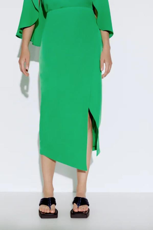 Zara quiere ponerte verde con mucho estilo