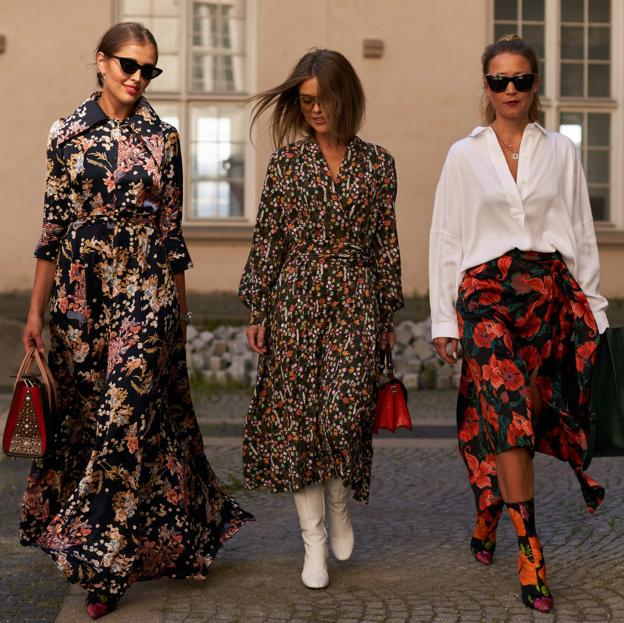 Vestidos de satén con flores: seis básicos atemporales que enamoran a clásicas y modernas