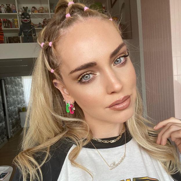 Rescata los peinados que llevabas de pequeña y añade un toque inocente a tu estilo