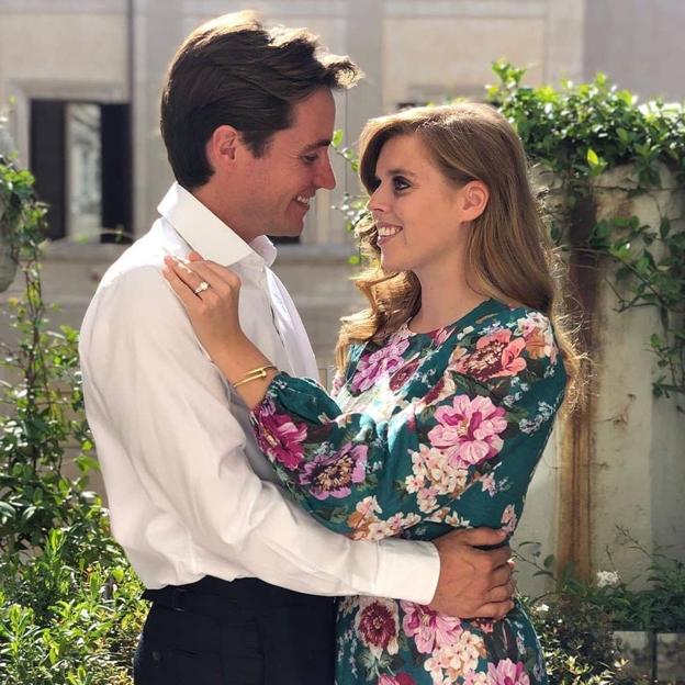 De tocados increíbles al mix de lujo y low cost: los secretos de Eugenia de York para conseguir el estilo elegante perfecto