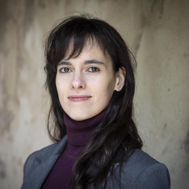 Carissa Vé́liz, profesora de ética digital en Oxford: «Regular a las tecnologías para proteger nuestra privacidad es la tarea de nuestro tiempo»