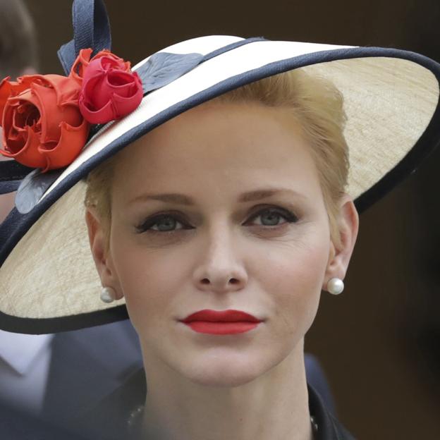 Exiliada y criticada, la gran crisis de Charlene de Mónaco que la está llevando al precipicio: lleva cuatro meses sin ver a sus hijos, quiere salvar a los rinocerontes y las redes la odian