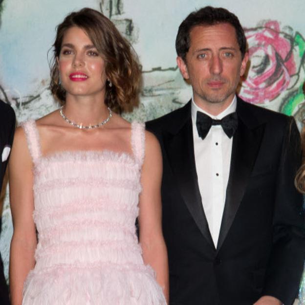 Carlota Casiraghi y Gad Elmaleh, el amor con el que la hija de Carolina de Mónaco revivió todos los tópicos de los romances Grimaldi: diferencia de edad, de status y mucho escándalo