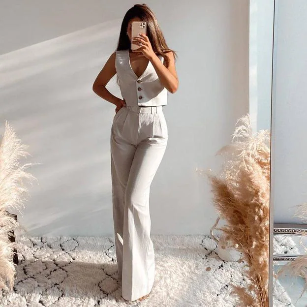 El conjunto de Zara formado por un chaleco y unos pantalones que este  verano ha enamorado a Instagram | Mujer Hoy